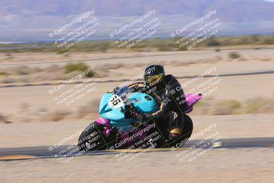 media/Dec-10-2023-SoCal Trackdays (Sun) [[0ce70f5433]]/Turn 9 Inside Set 1 (1115am)/